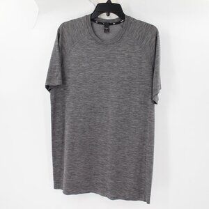 Rhone Vapor Shirt Men's Large gray Short Sleeve Active Run Yoga stretch crew